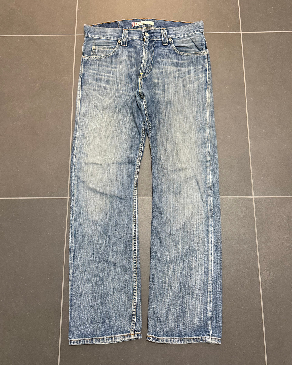 Levi's 506 Straight Jeans – W33 L32