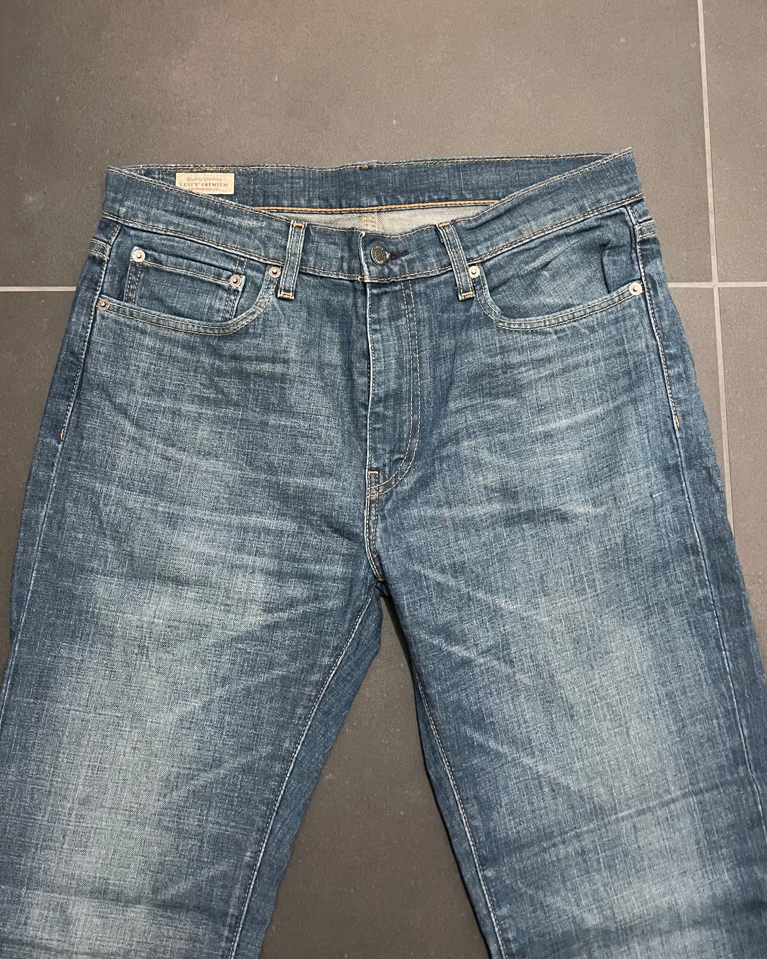 Levi's 527 Bootcut Jeans - Size W33 L34
