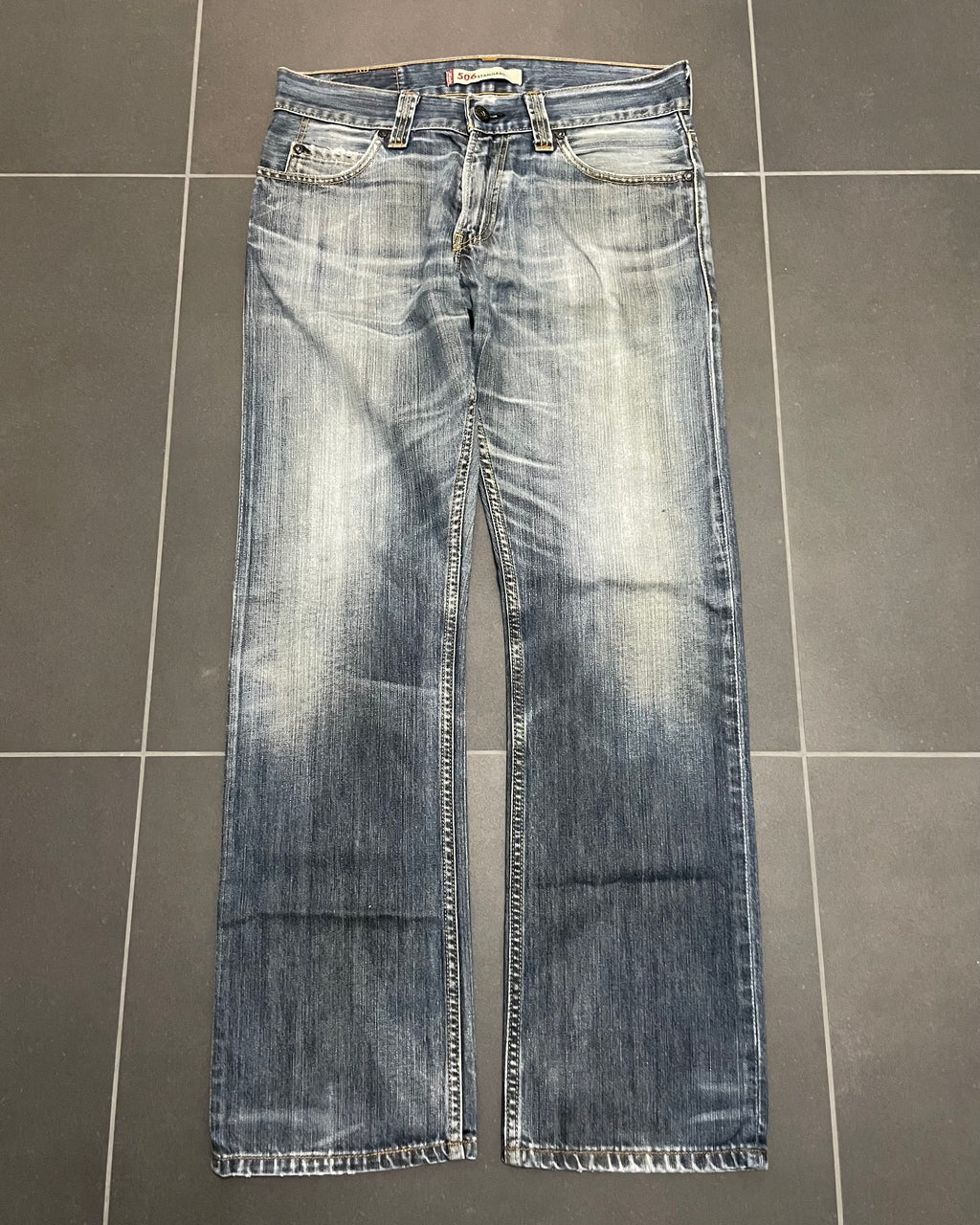 Levi's 506 Straight Jeans - Size W33 L32