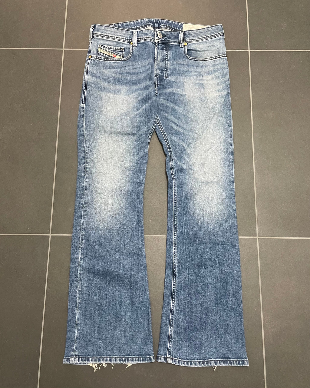 Diesel Zathan Bootcut Jeans - Size W32 L30