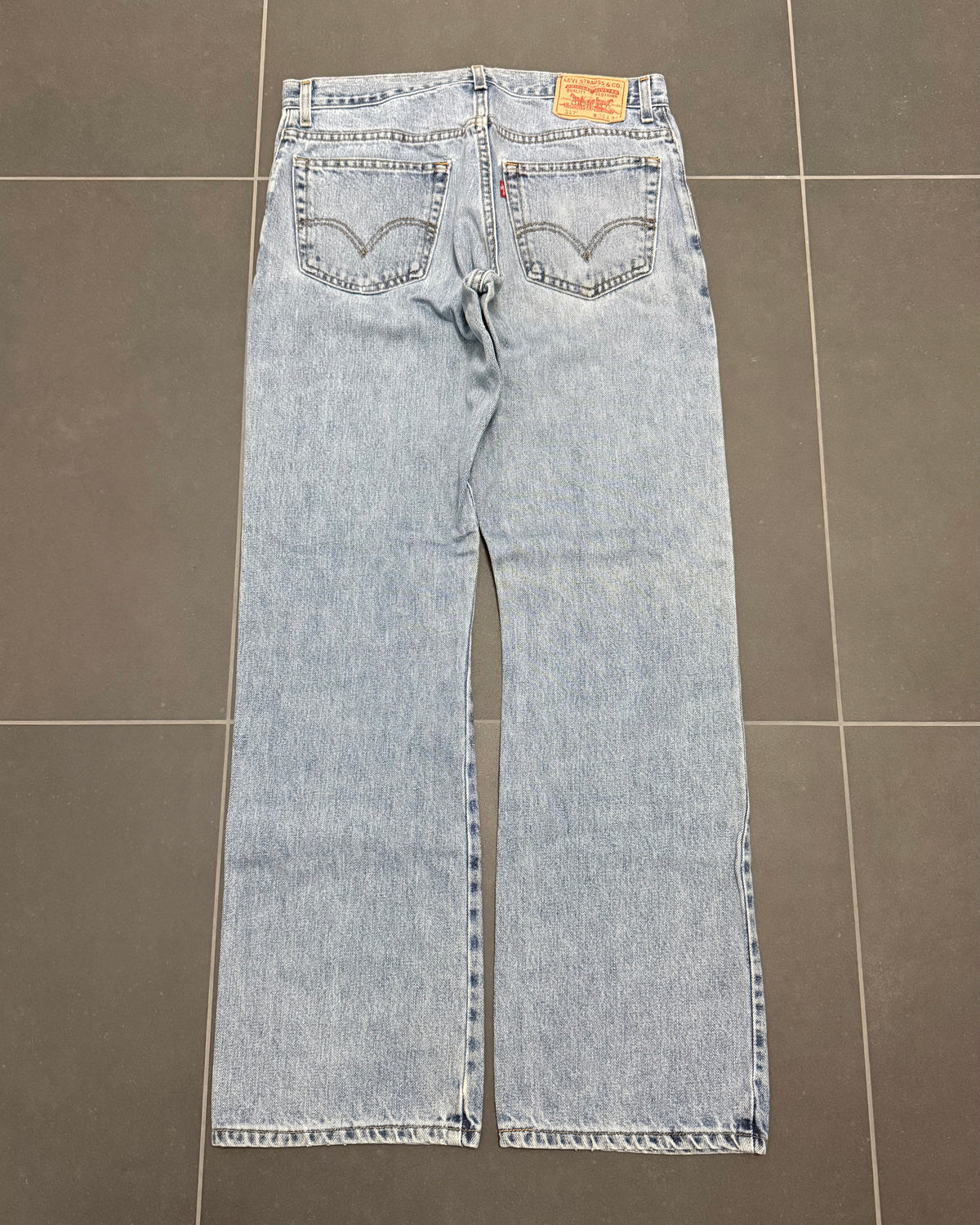 Levi's 517 Bootcut Jeans – W33 L34