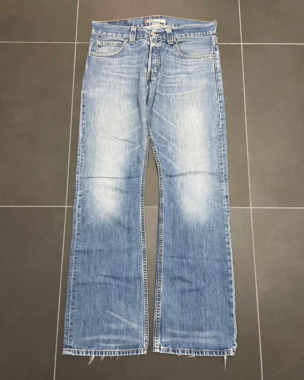 Levi's 512 Bootcut Jeans - Size W34 L34