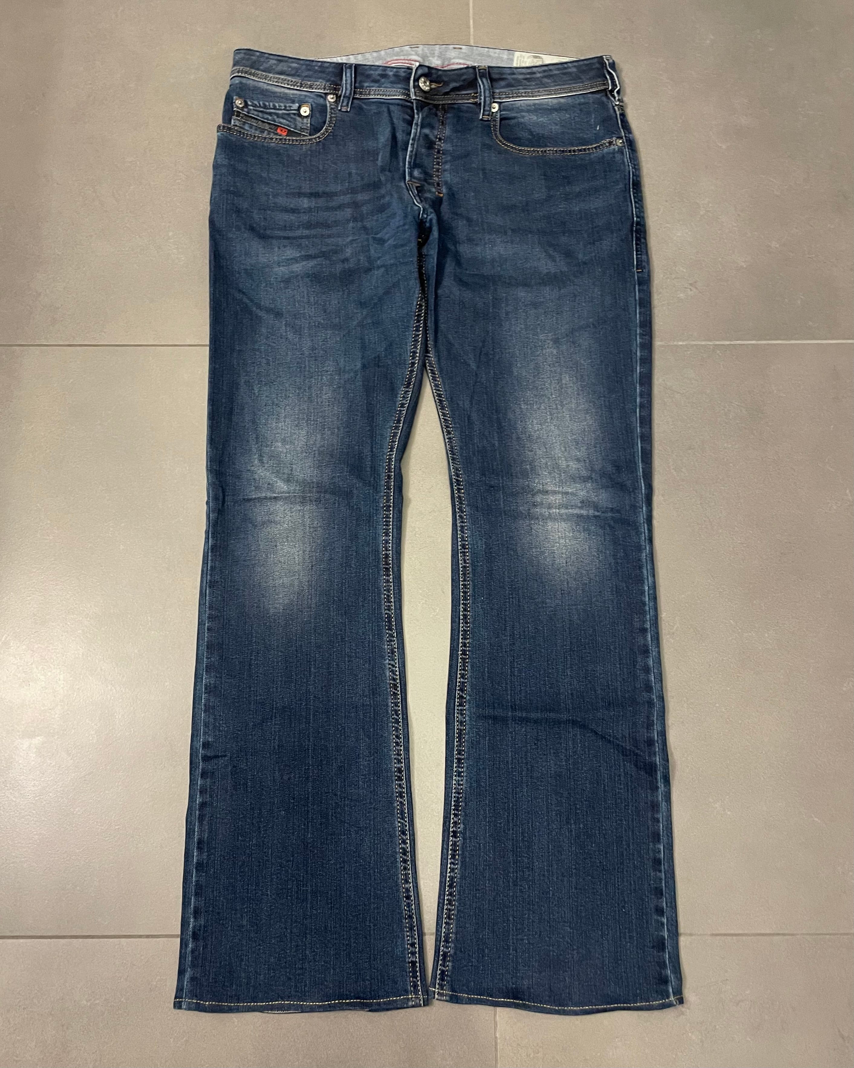 Diesel Zatiny Bootcut Jeans - Size W32 L32