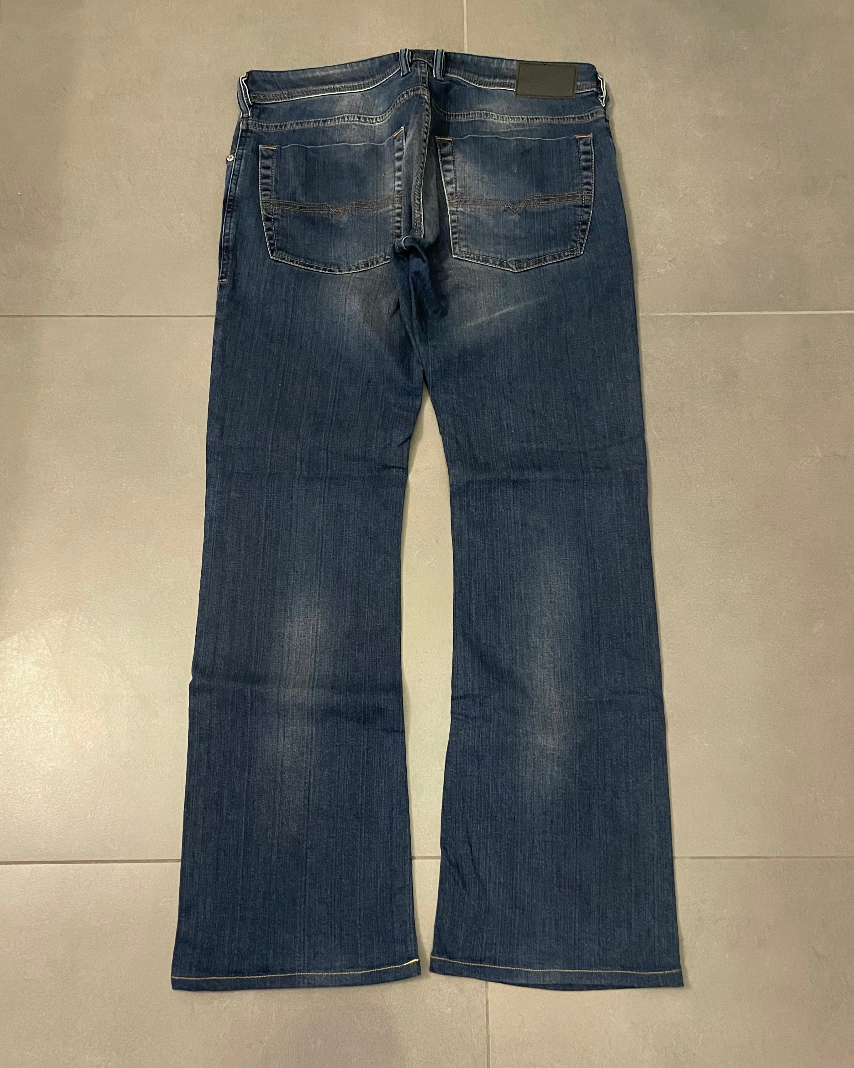 Diesel Zatiny Bootcut Jeans - Size W32 L32