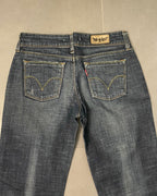 Levi's 570 Straight Girl Jeans - Size W28 L34
