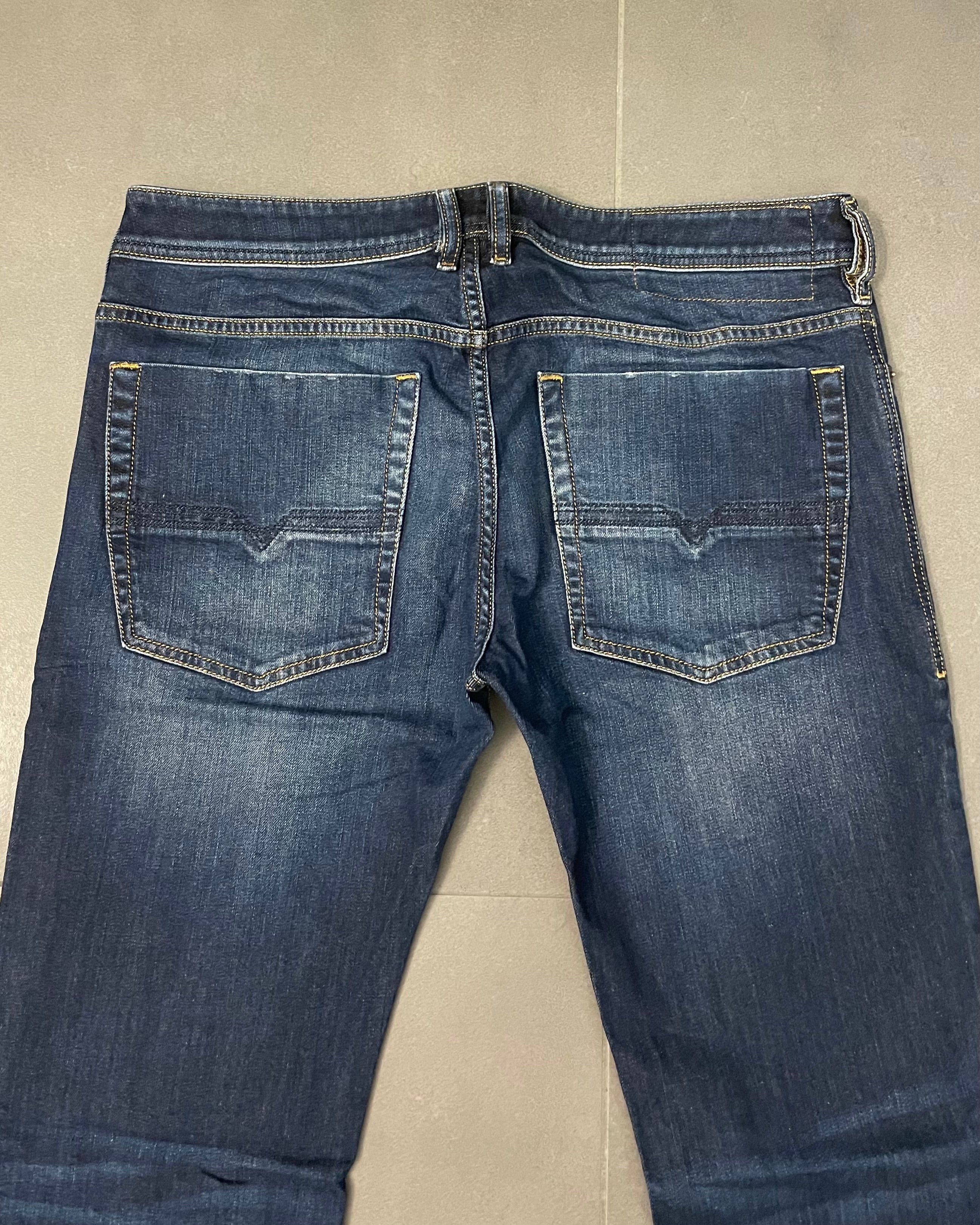 Diesel Zatiny Bootcut Jeans - Size W31 L32