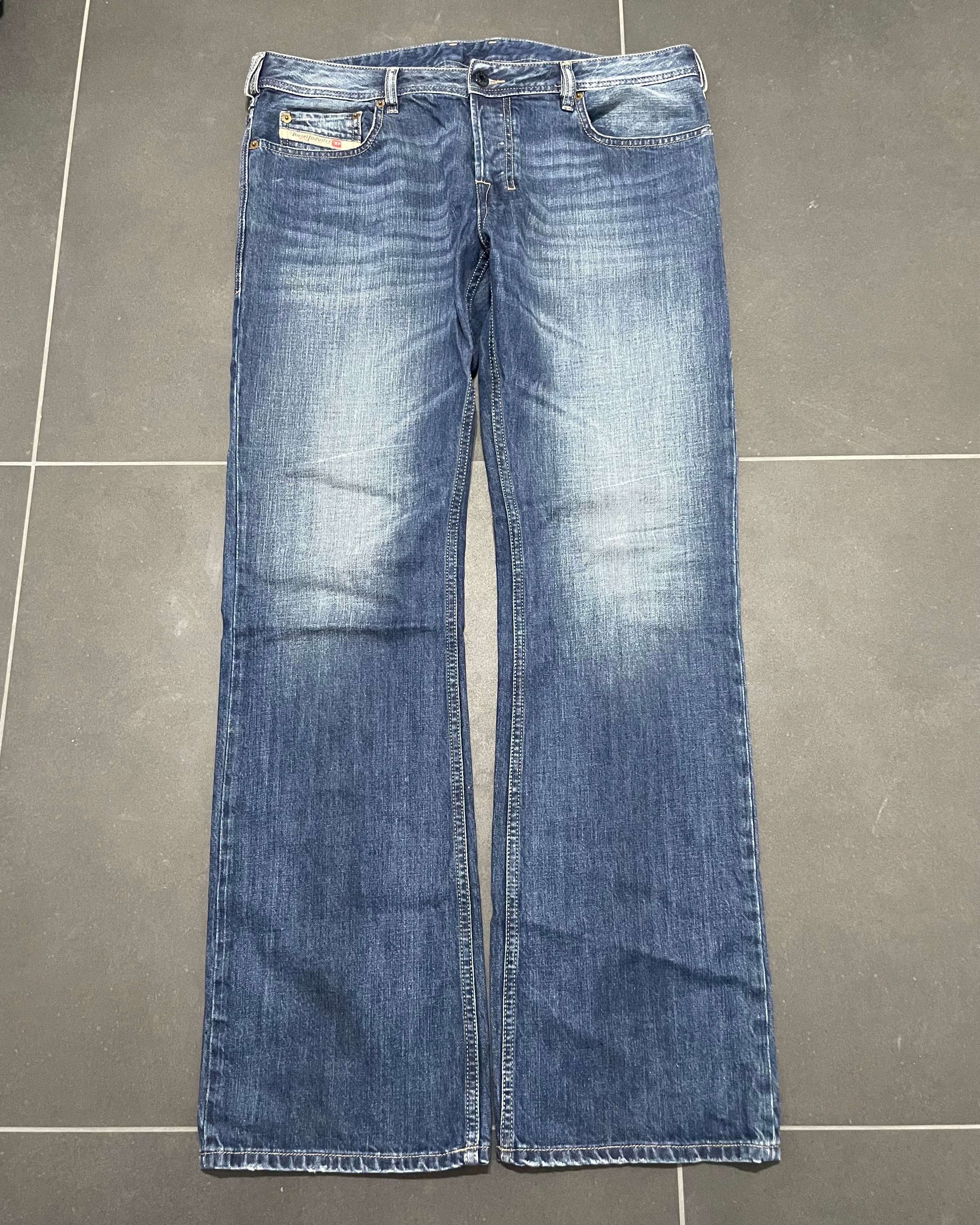 Diesel Zatiny Bootcut Jeans - Size W34 L32