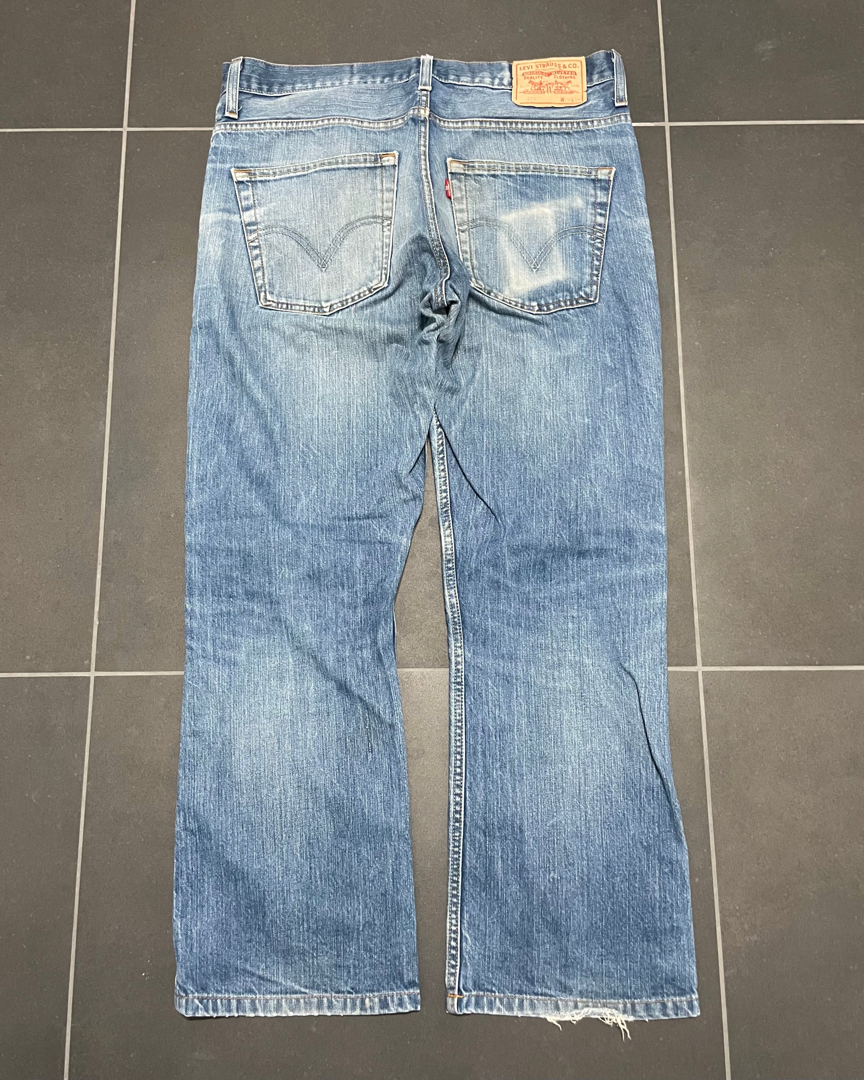 Levi's 507 Bootcut Jeans - Size W34 L30