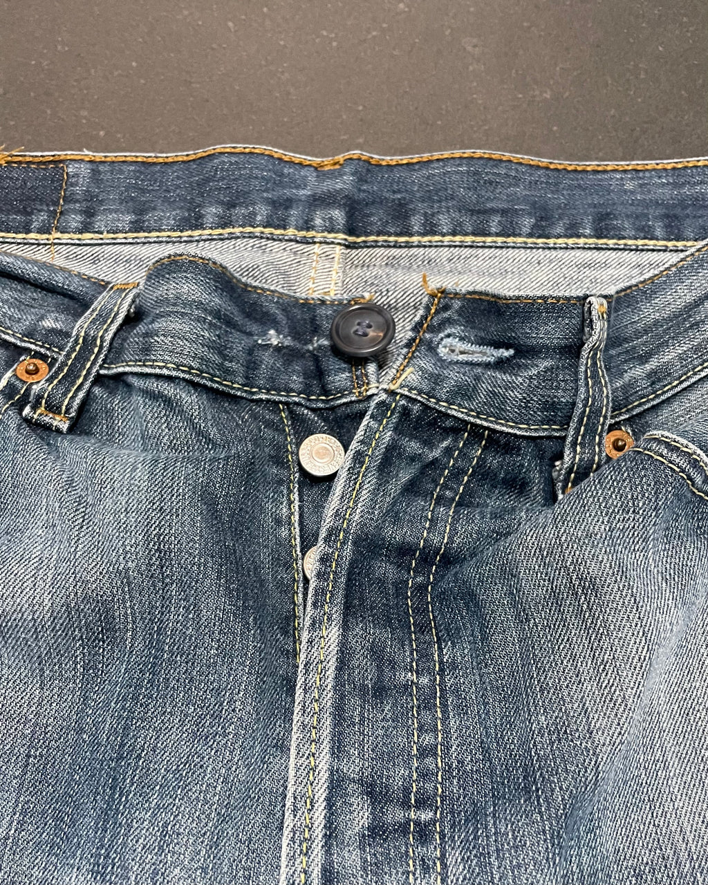 Levi's 501 Straight Jeans - Size W33 L34