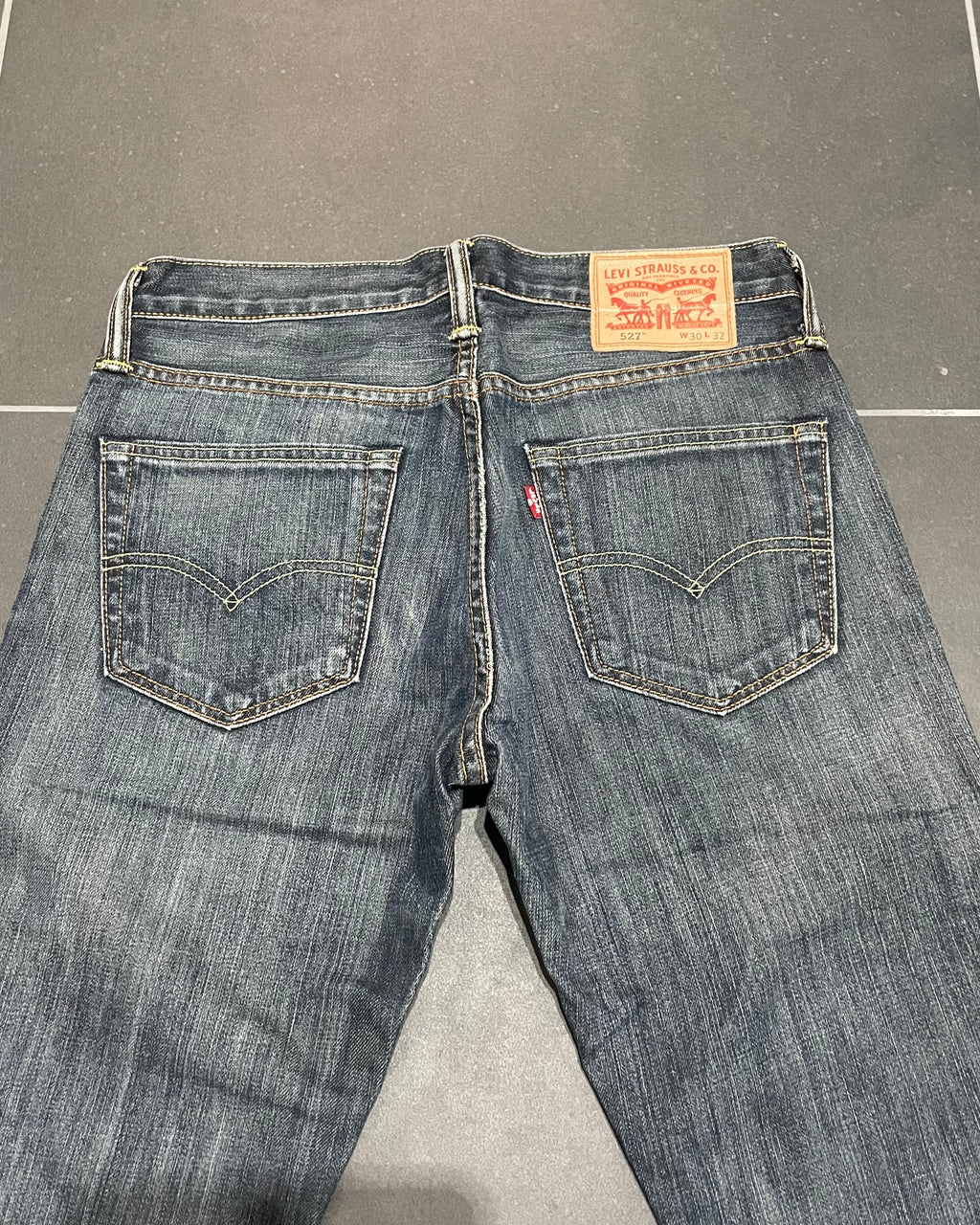 Levi's 527 Bootcut Jeans - Size W30 L32