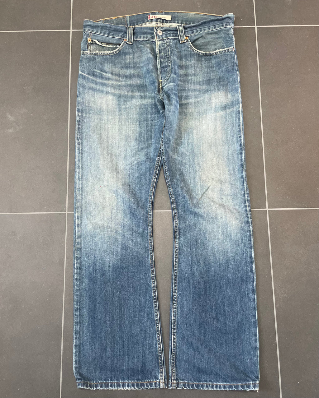 Levi's 512 Bootcut Jeans - Size W36 L34