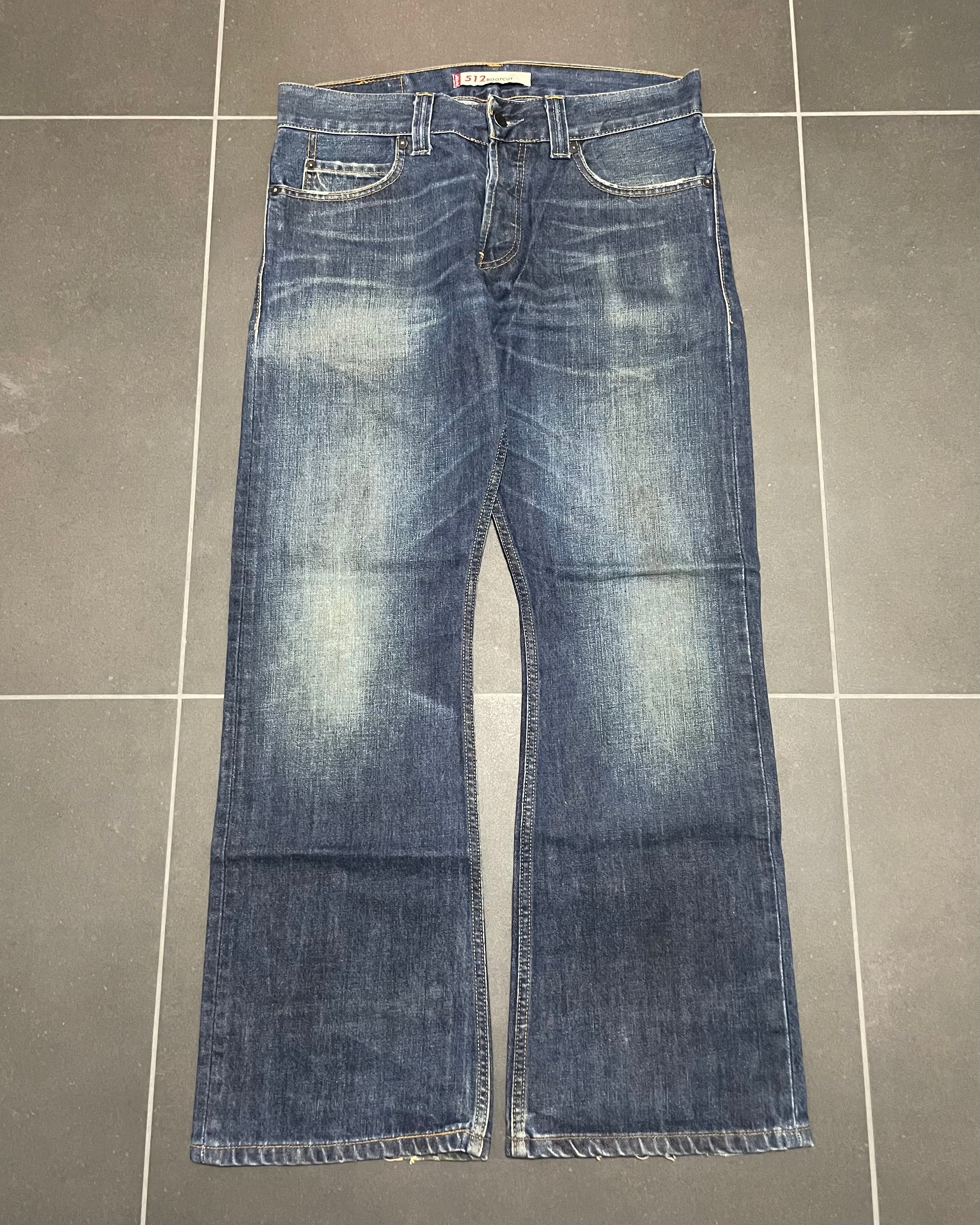 Levi's 512 Bootcut Jeans - Size W32 L30
