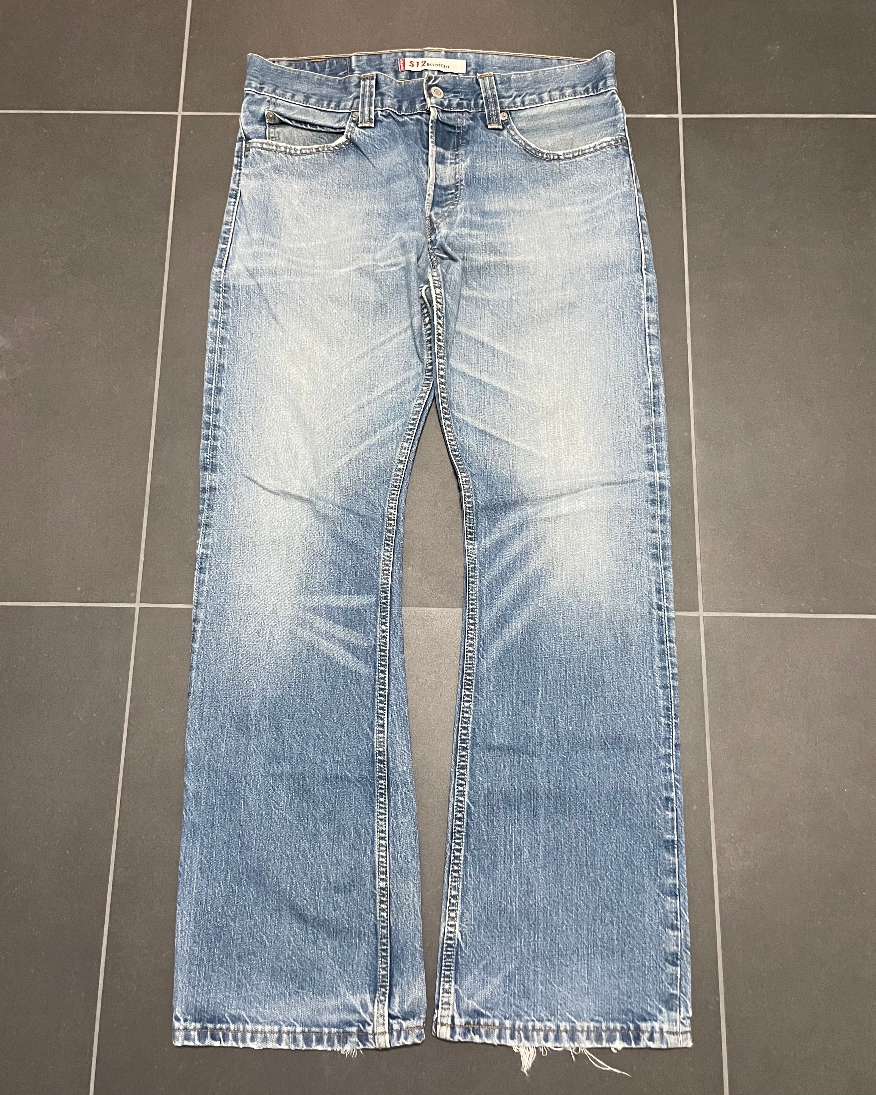 Levi's 512 Bootcut Jeans - Size W34 L34