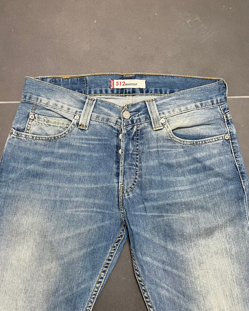 Levi's 512 Bootcut Jeans - Size W32 L32