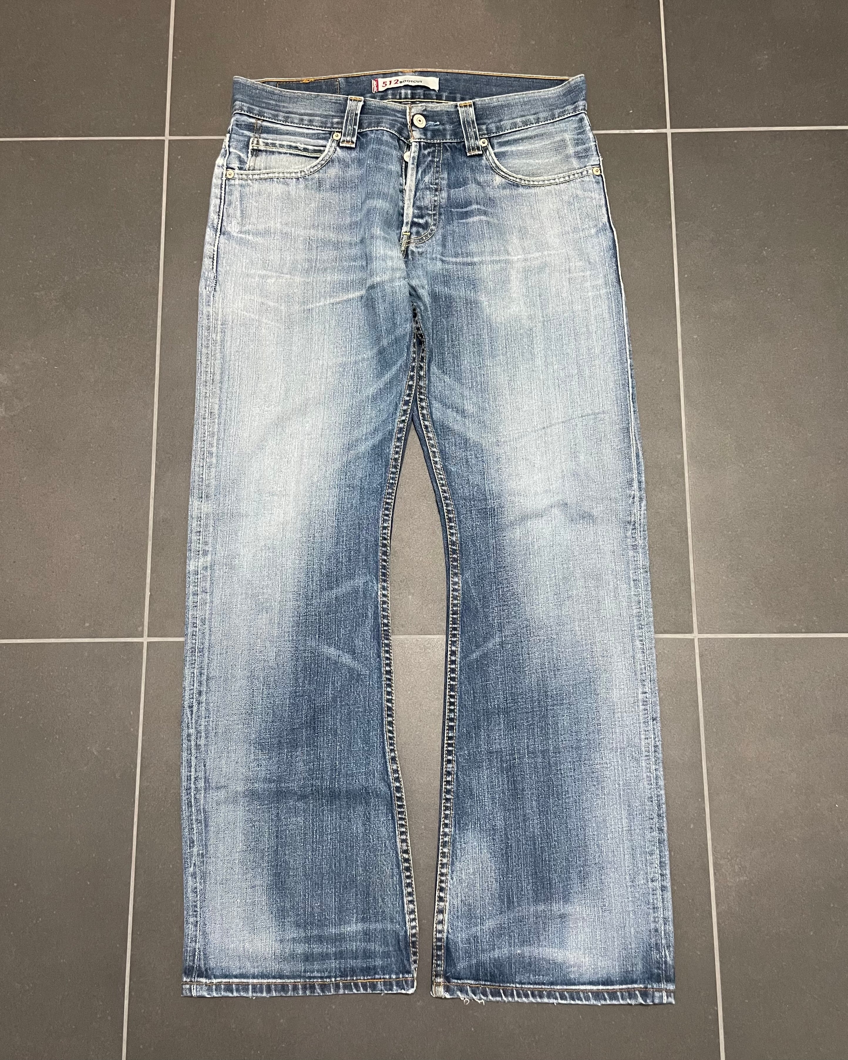 Levi's 512 Bootcut Jeans - Size W32 L32