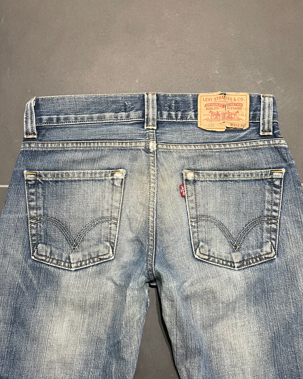 Levi's 506 Straight Jeans - Size W30 L32
