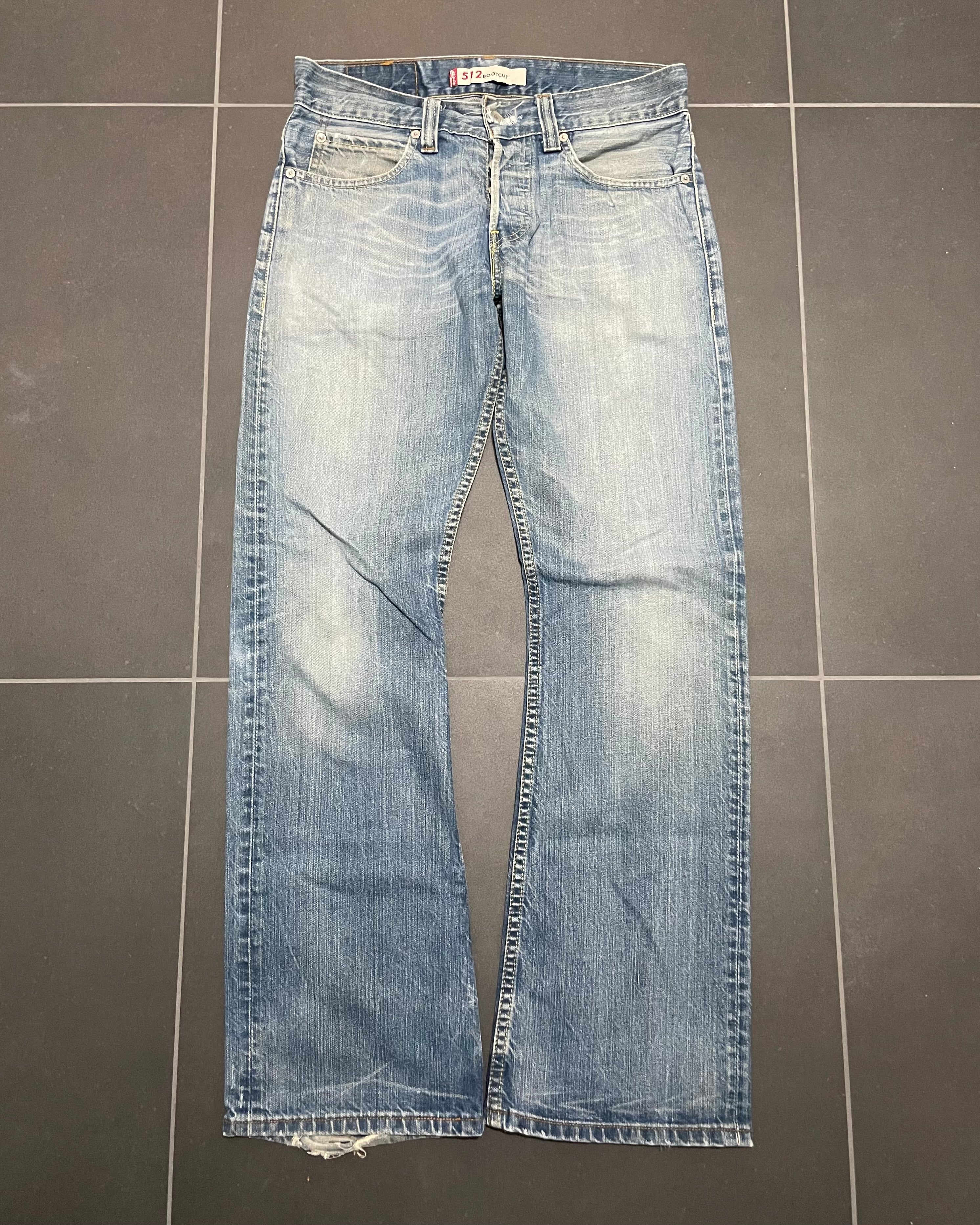 Levi's 512 Bootcut Jeans - Size W30 L32