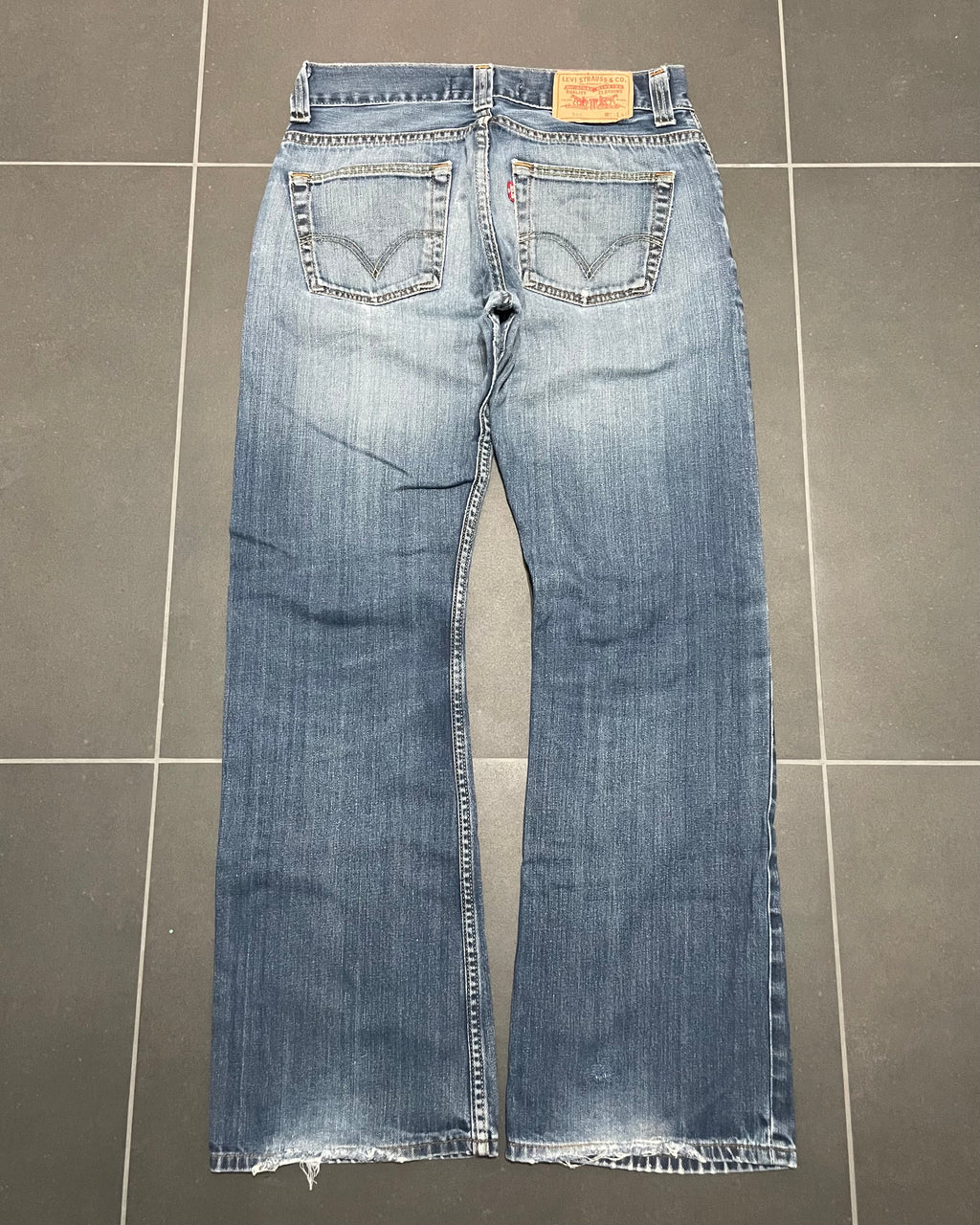 Levi's 512 Bootcut Jeans - Size W31 L34