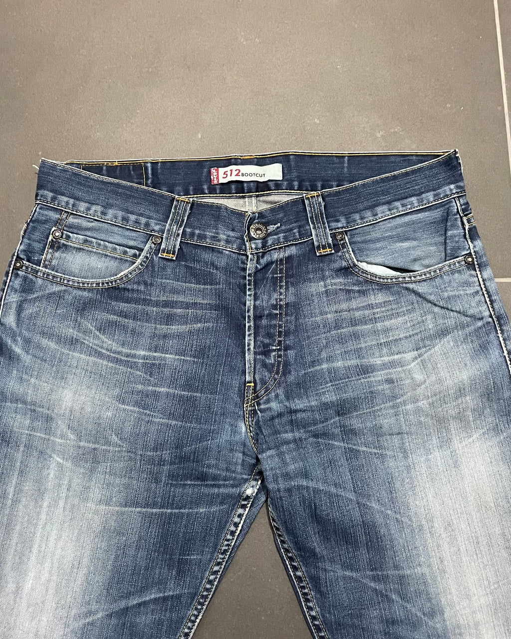 Levi's 512 Bootcut Jeans - Size W36 L34