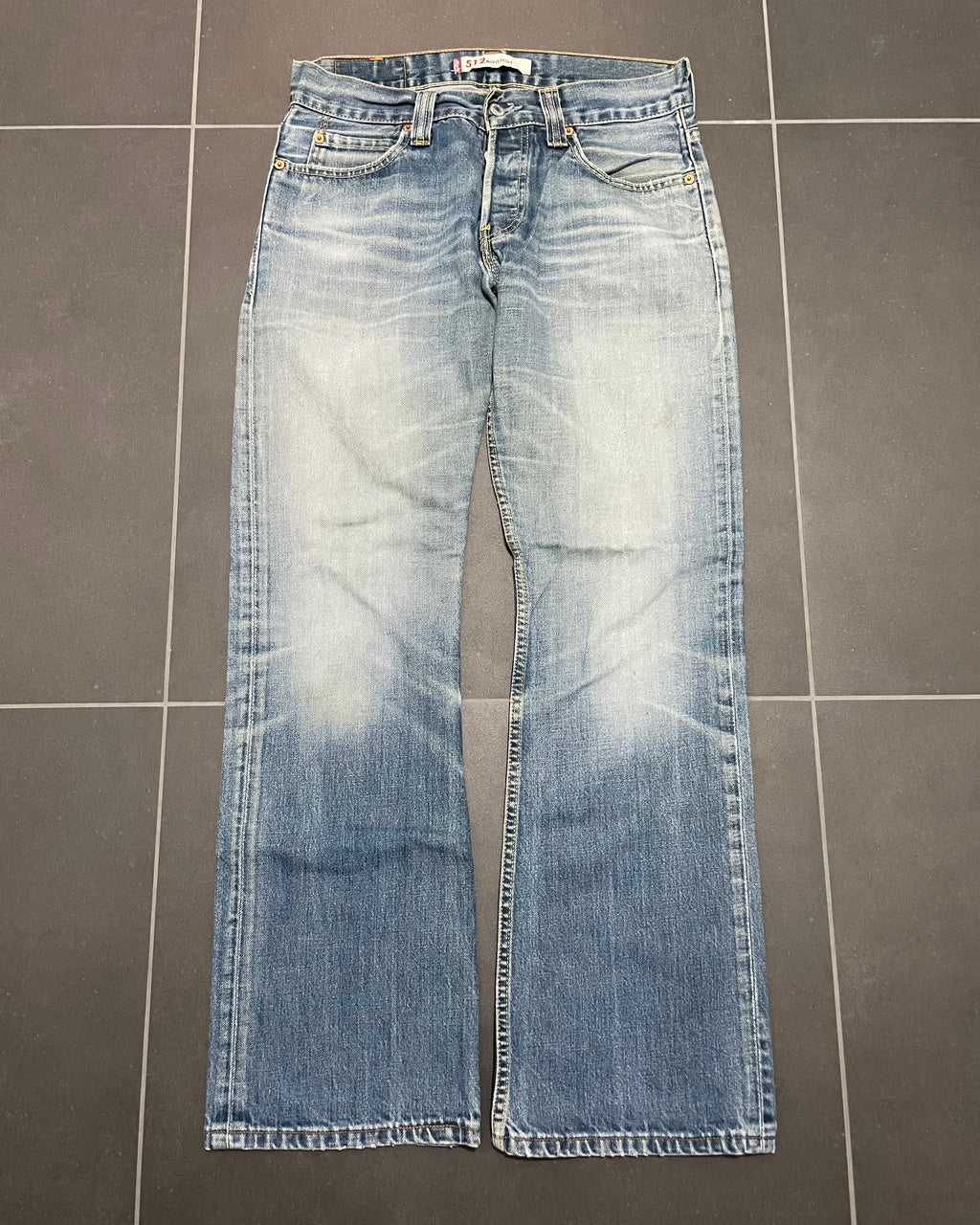 Levi's 512 Bootcut Jeans - Size W31 L32