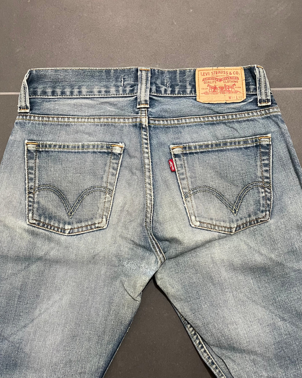 Levi's 512 Bootcut Jeans - Size W31 L32