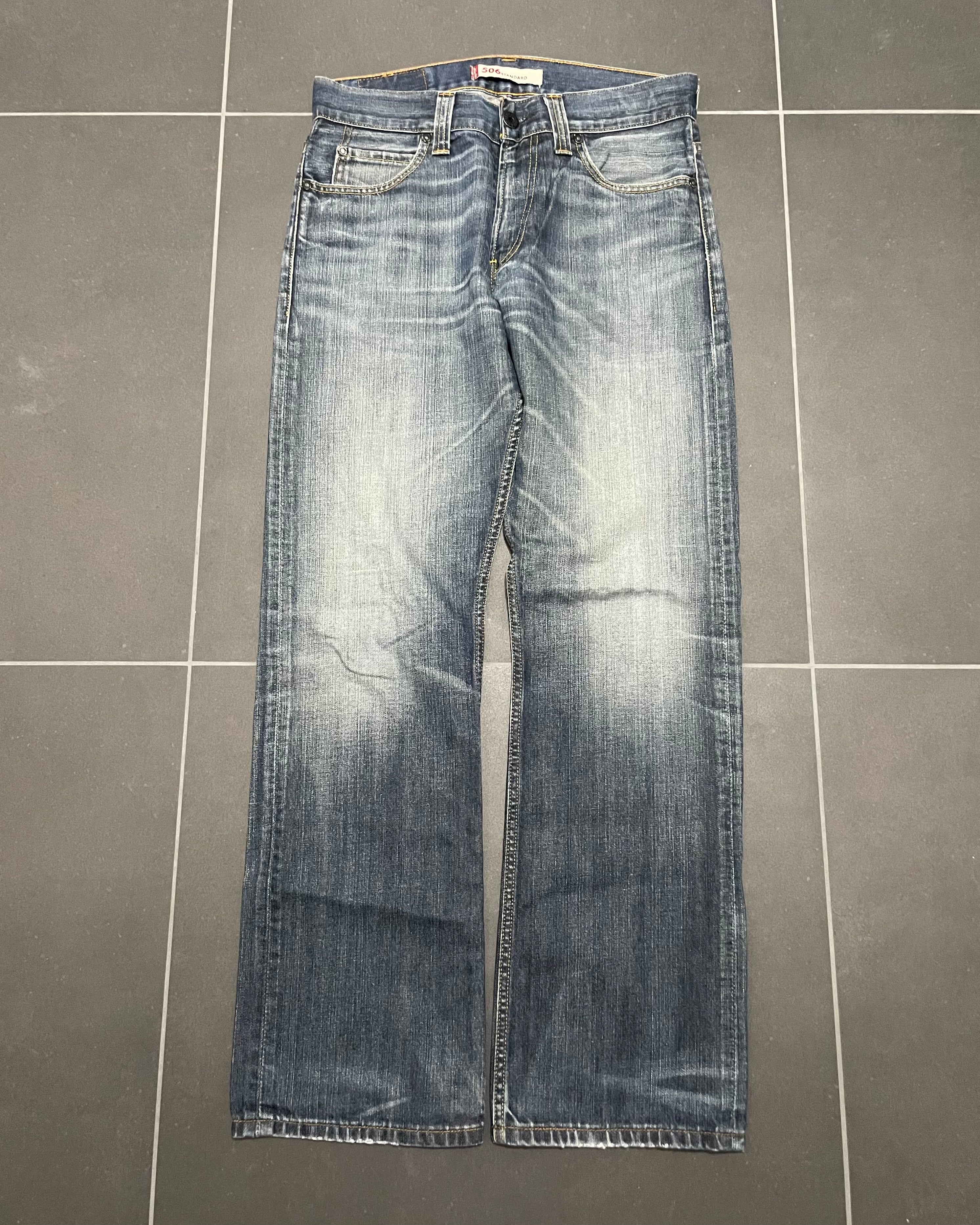 Levi's 506 Straight Jeans - Size W32 L32