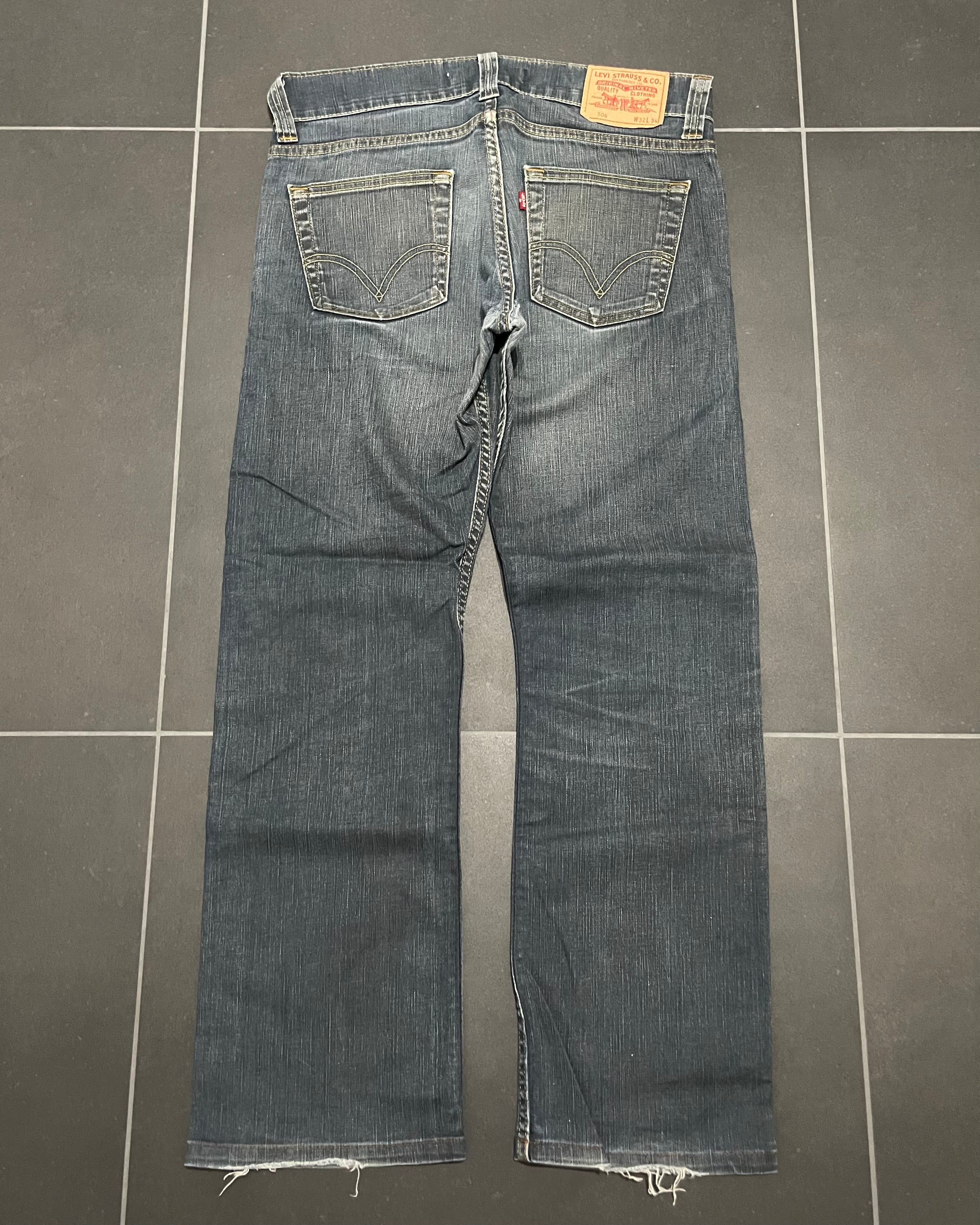 Levi's 506 Straight Jeans - Size W32 L30