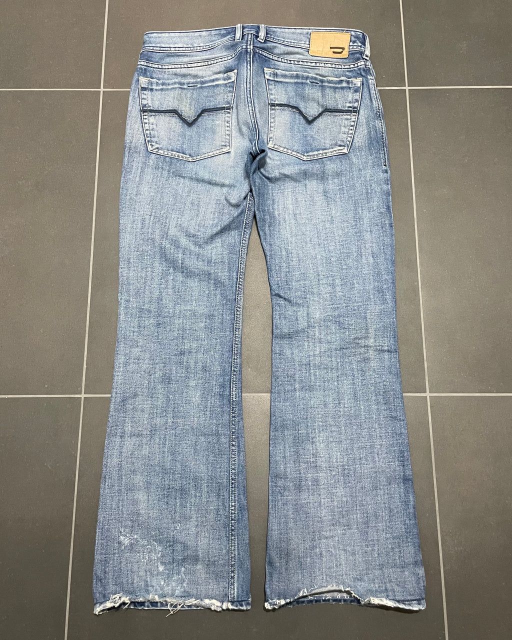 Diesel Zathan Bootcut Jeans - Size W32 L34