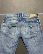 Diesel Zathan Bootcut Jeans - Size W32 L34