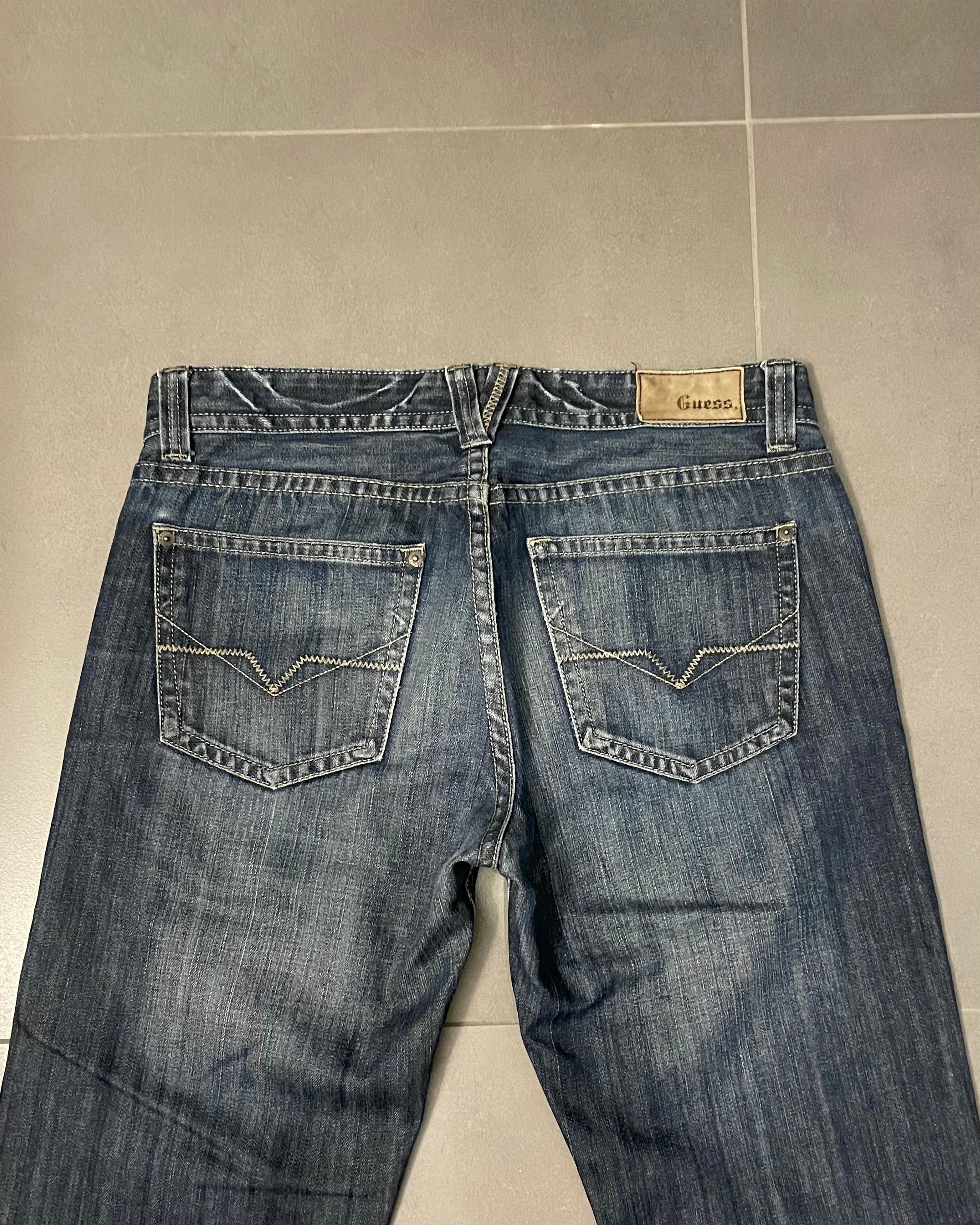Guess Straight Jeans - Size W33 L34