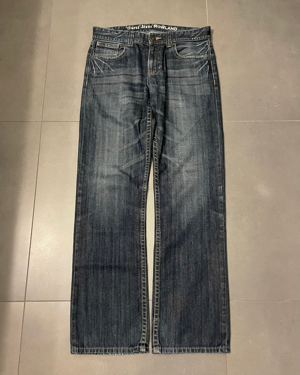 Guess Straight Jeans - Size W33 L34