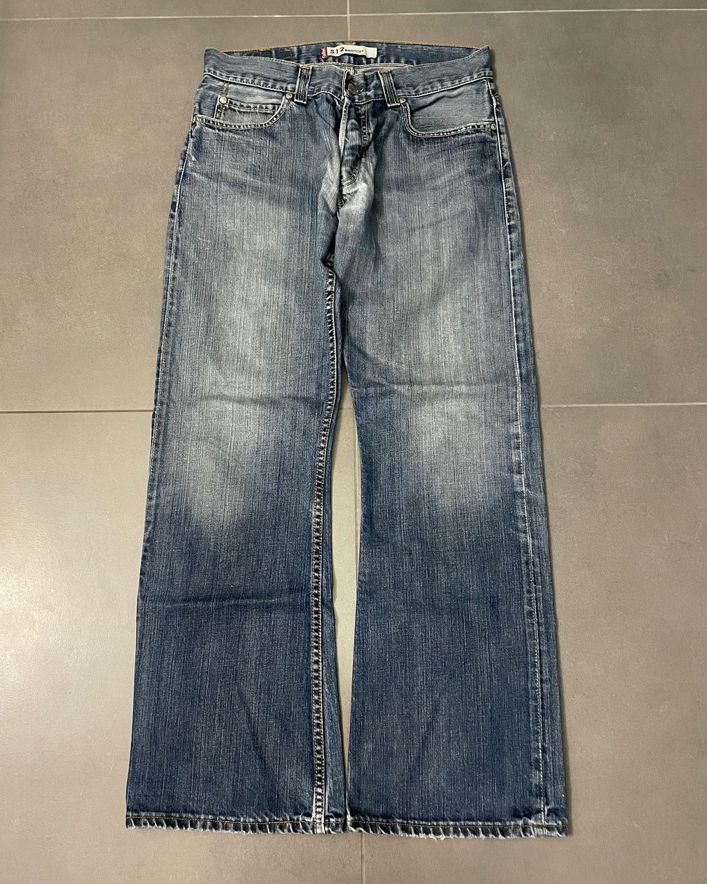 Levi's 512 Bootcut Jeans - Size W33 L32