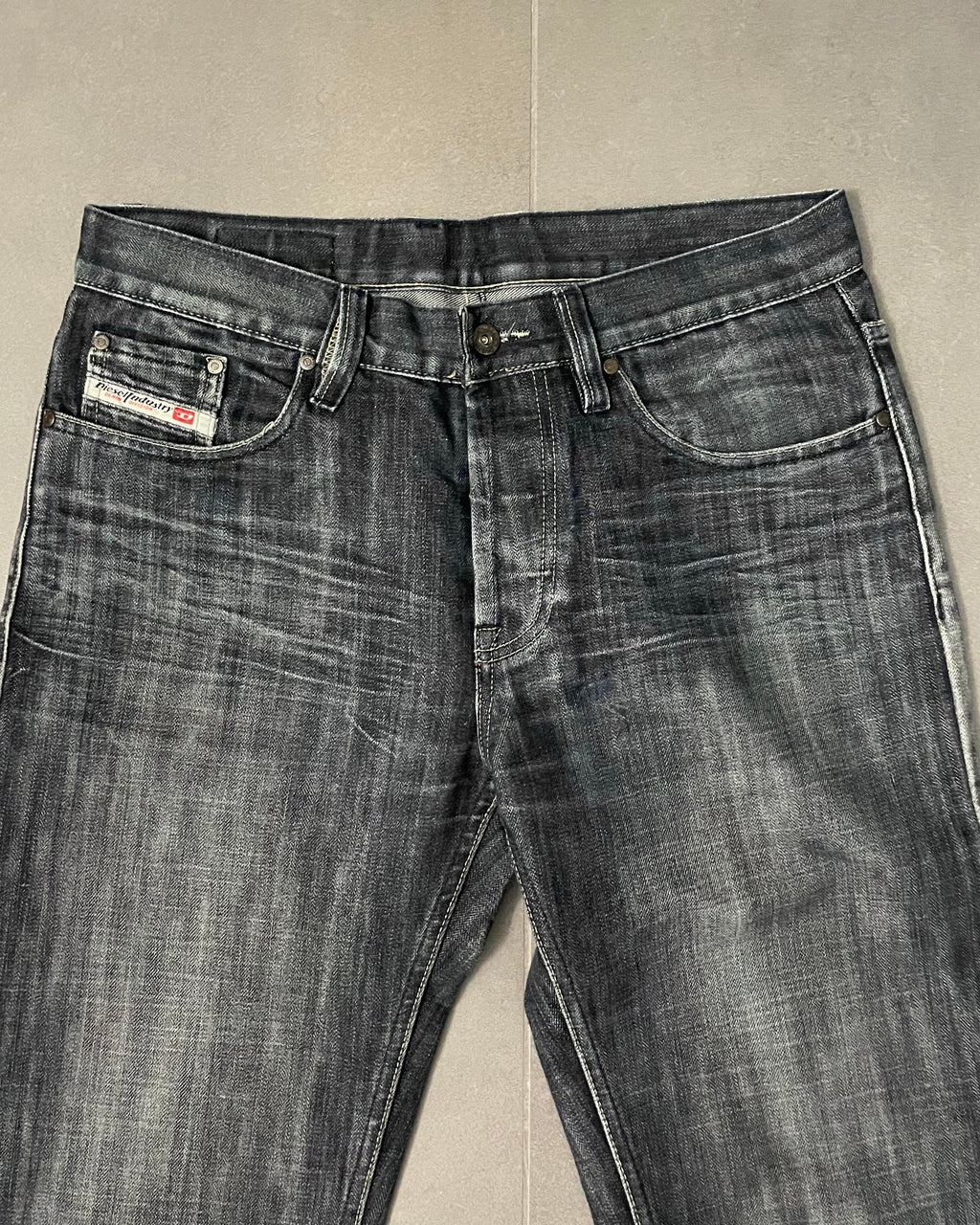 Diesel Straight Jeans - Size W34 L34