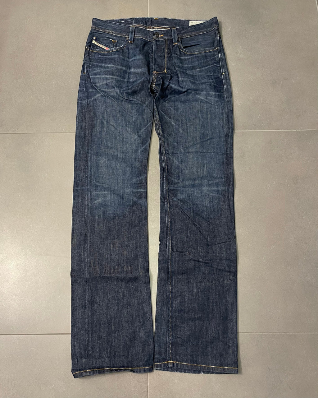 Diesel Straight Jeans - Size W31 L34