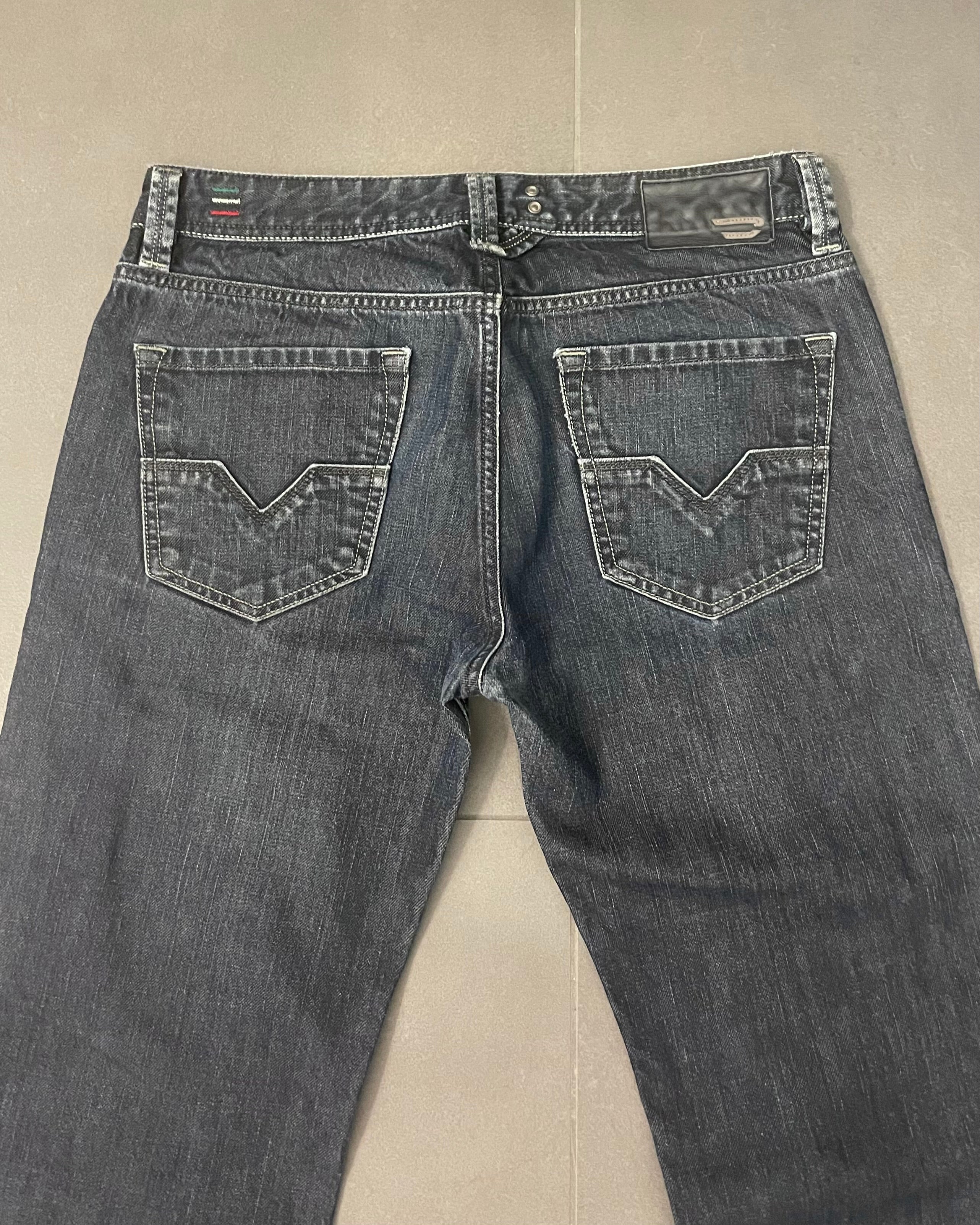 Diesel Slim Straight Jeans - Size W31 L34